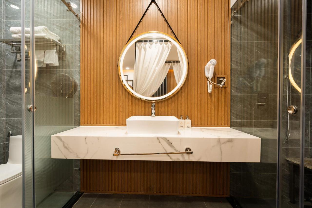 Micasa Hotel Ho Chi Minh-stad Buitenkant foto